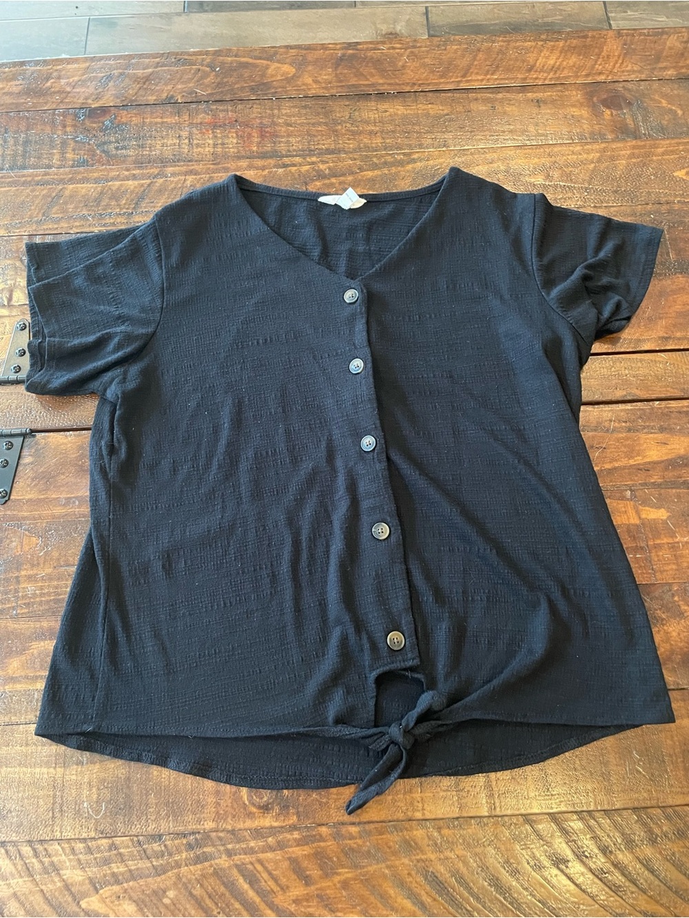 Weatherproof Black Short-Sleeve Button-Front Tie Hem Top